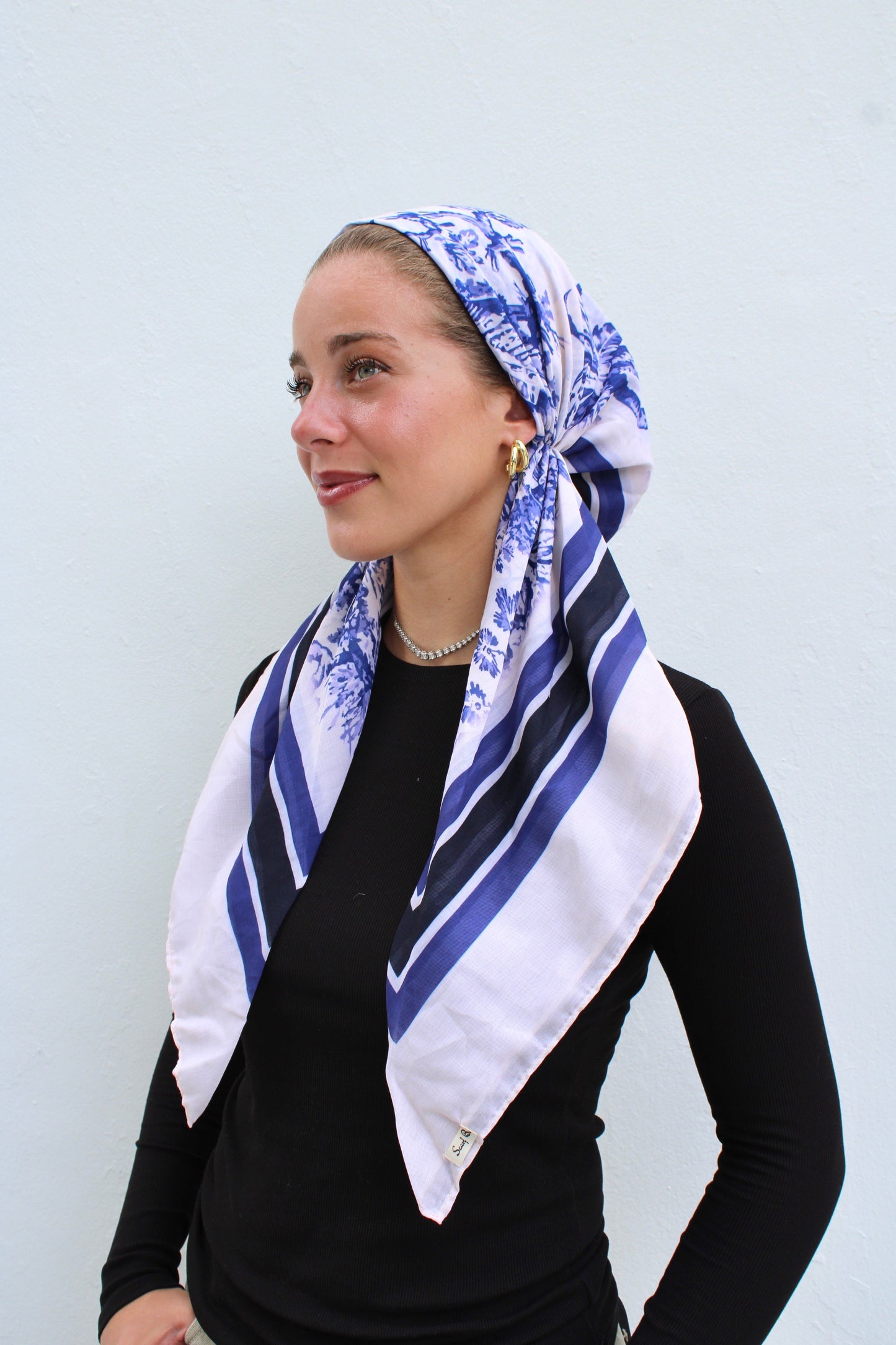 The Scarf Bar Toile Square Headscarf - CNT-TSB