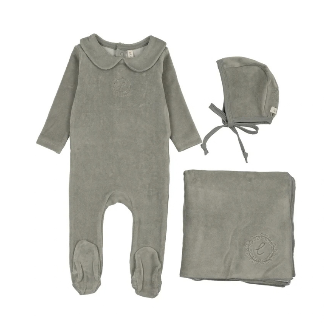 Lilette Velour Crest Emblem Layette Set - LTF26FS200LS