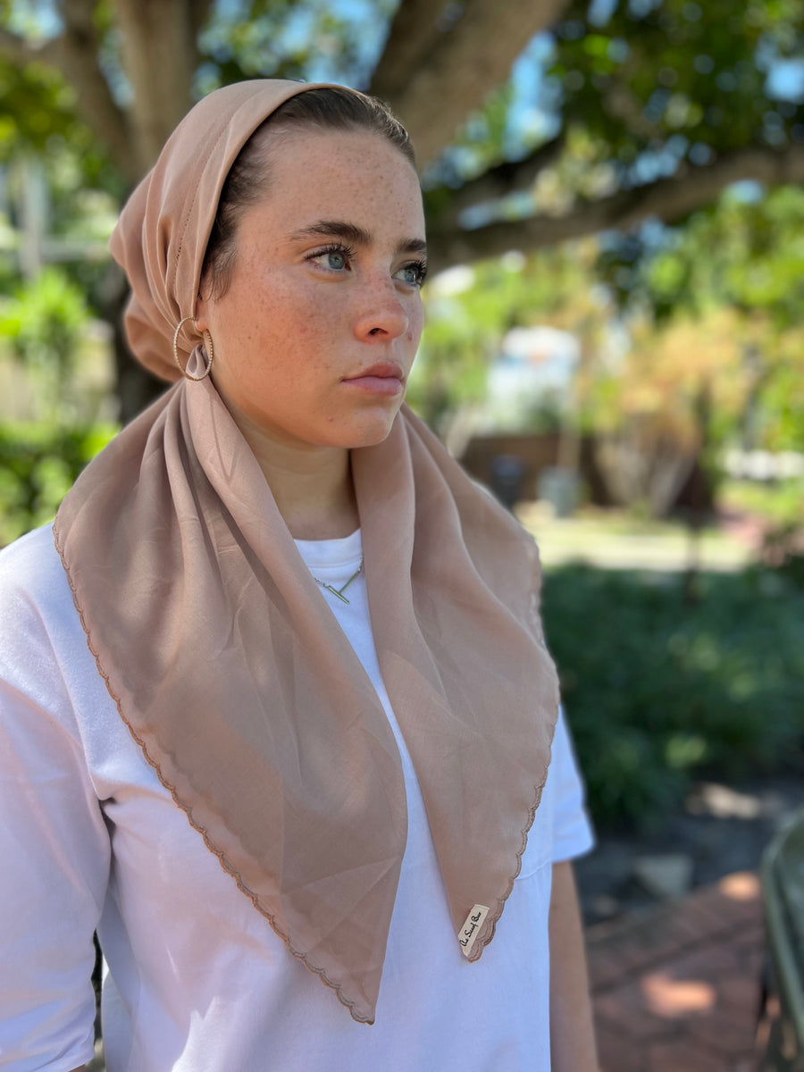 The Scarf Bar Classic Pretied Scalloped - CPS-TSB