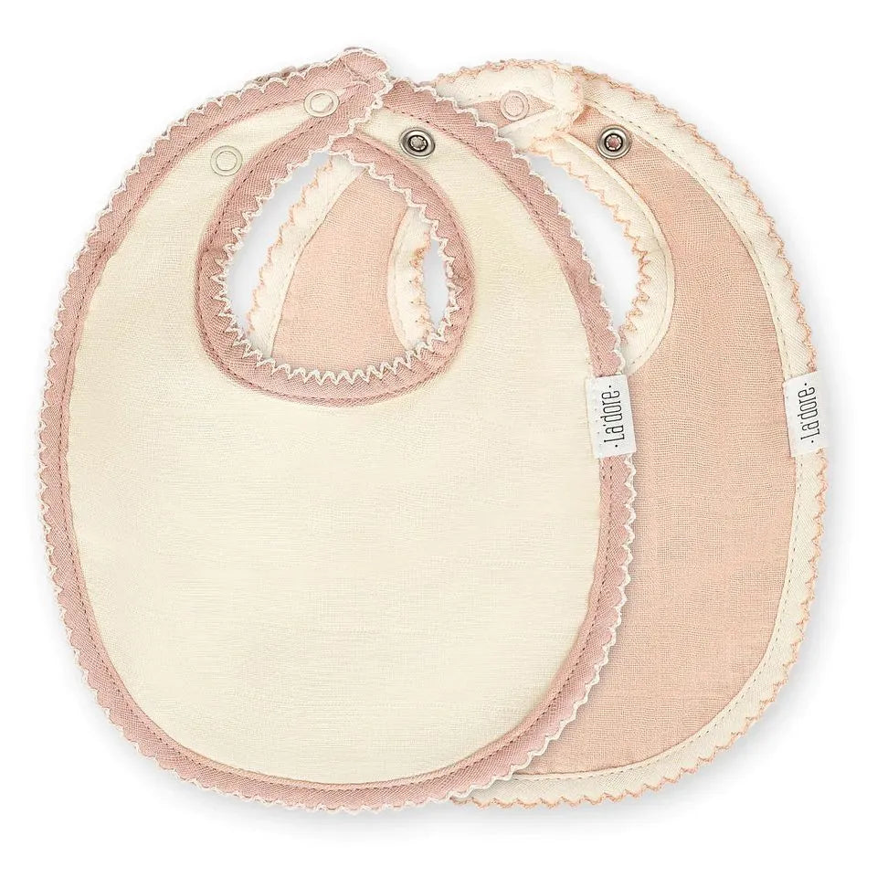 Adora Bib - ABG_WB007