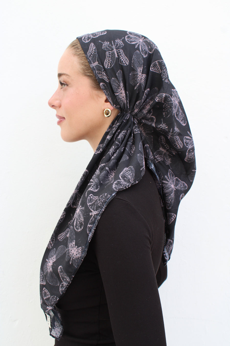 The Scarf Bar Versatile Pretied - VP-TSB