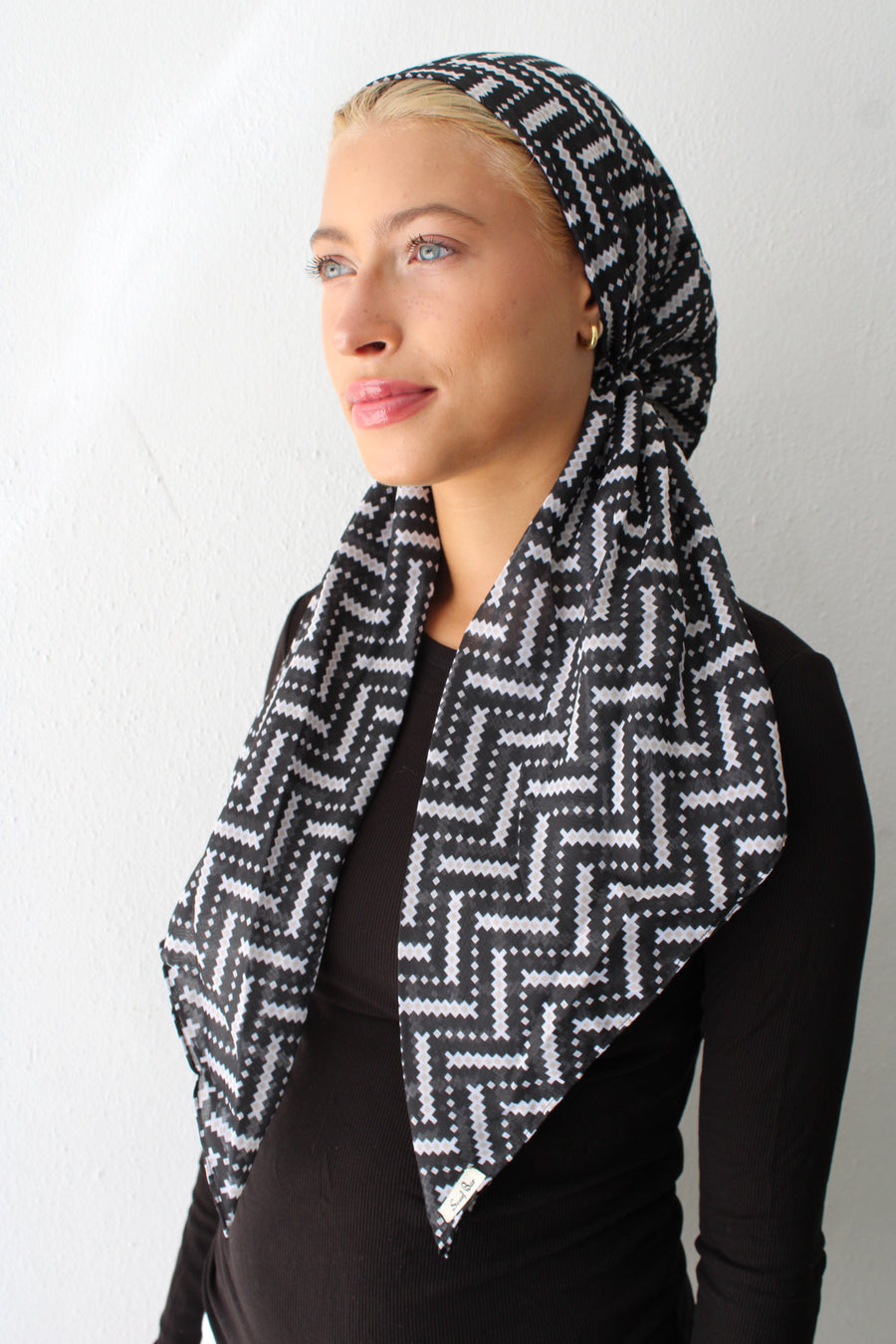 The Scarf Bar Classic Pretied Headscarf - CP-TSB