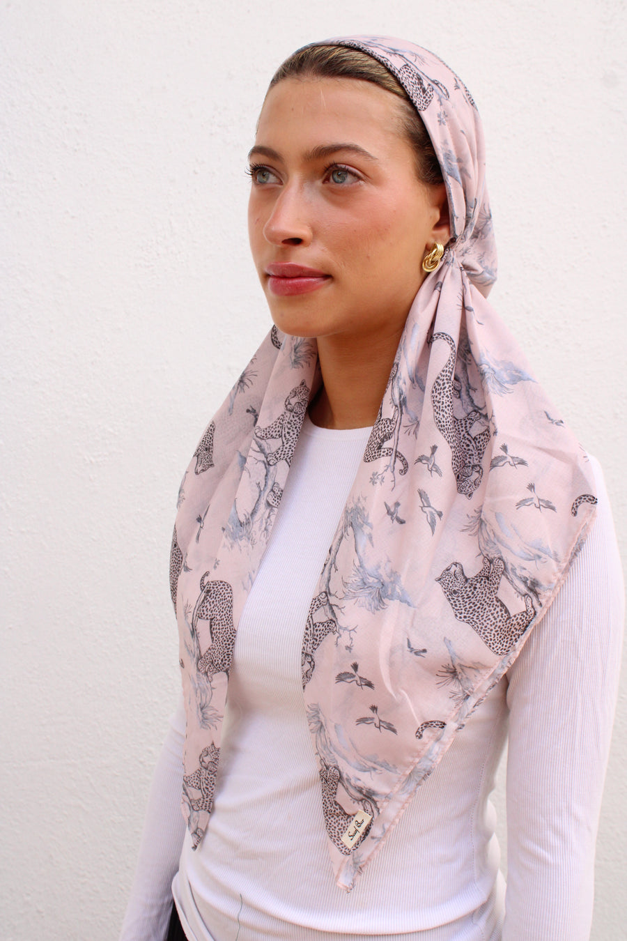 The Scarf Bar Sb Versatile Pretied - 005-TSB