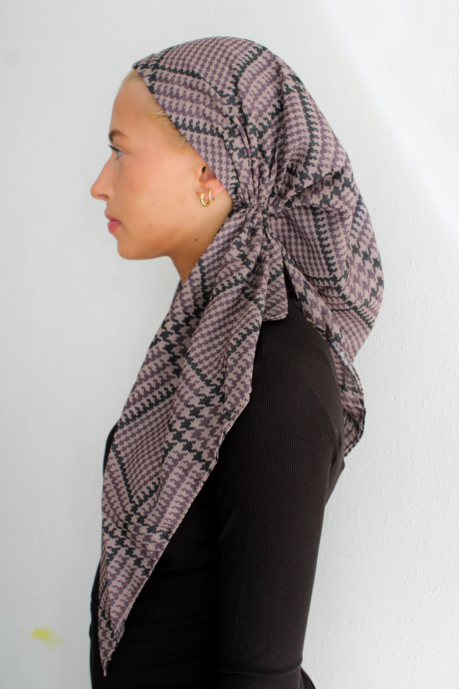 The Scarf Bar Versatile Pretied - VP-TSB