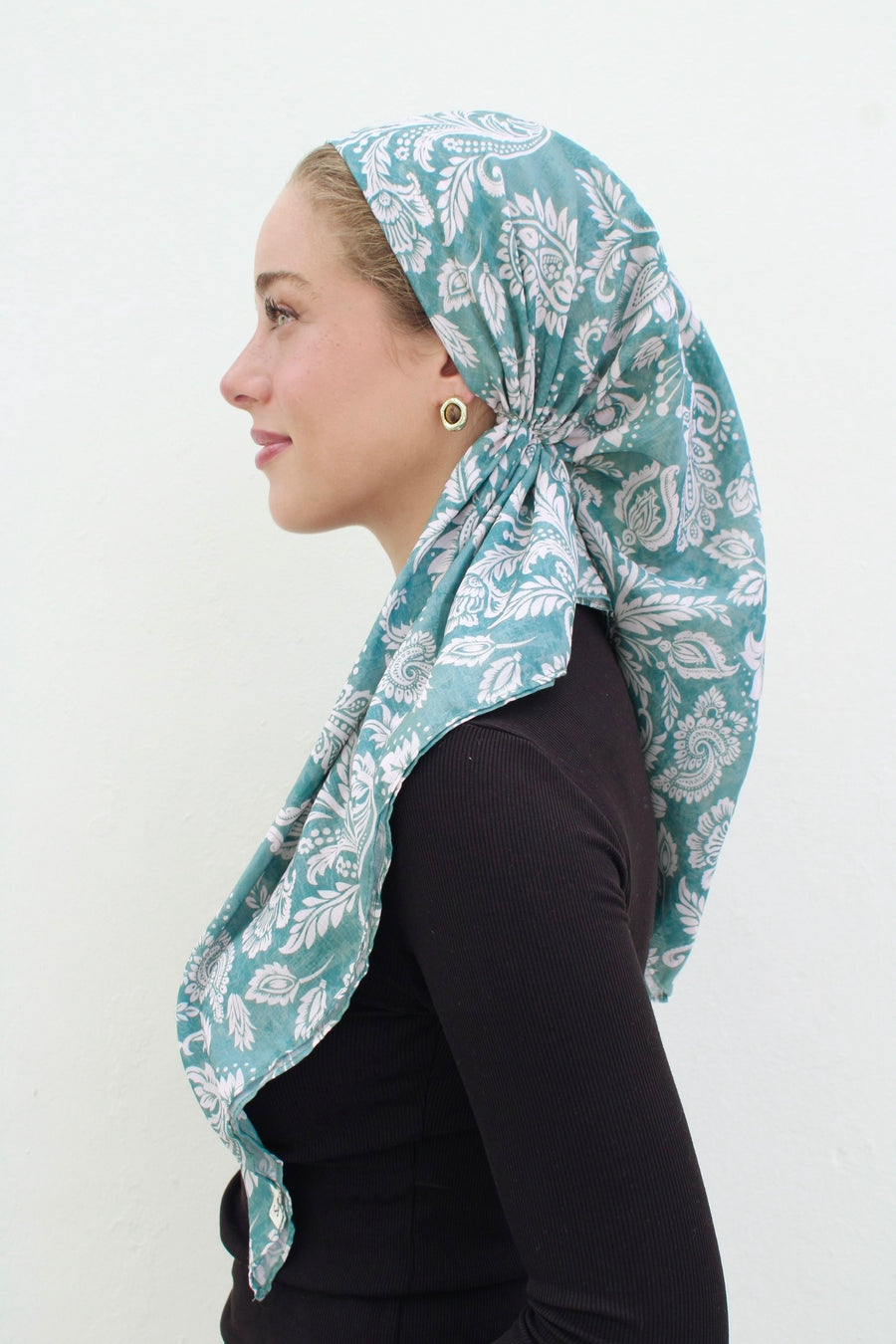 The Scarf Bar Versatile Pretied - VP-TSB
