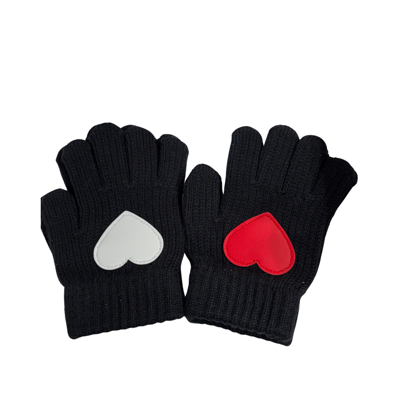 Mini Pops Glove With Heart Patch - Dg200