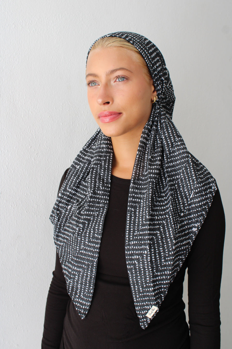The Scarf Bar Classic Pretied Headscarf - CP-TSB