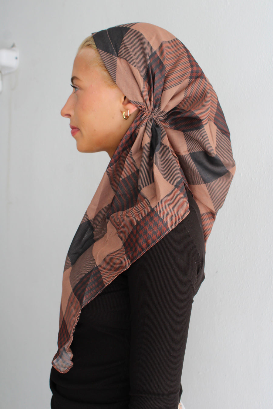 The Scarf Bar Versatile Pretied - VP-TSB