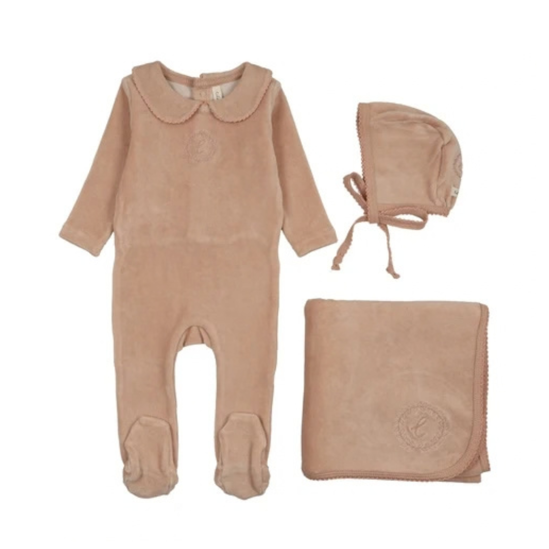 Lilette Velour Crest Emblem Layette Set - LTF26FS200LS