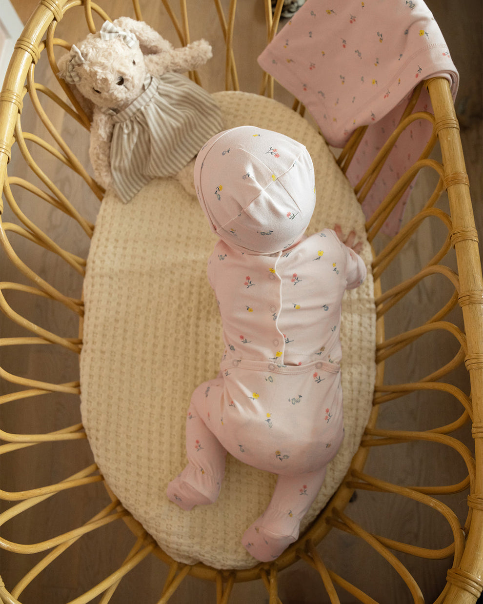 MiniMoi Blossoming Florals 3 Pc Footie Set - INA09269