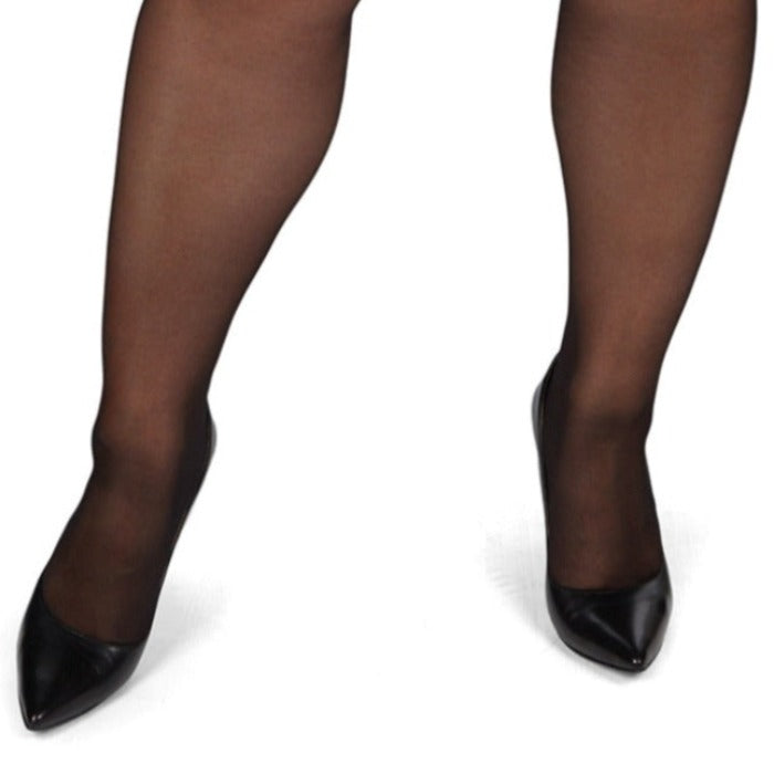 Energizing Plus Size Curvy Control Top Pantyhose