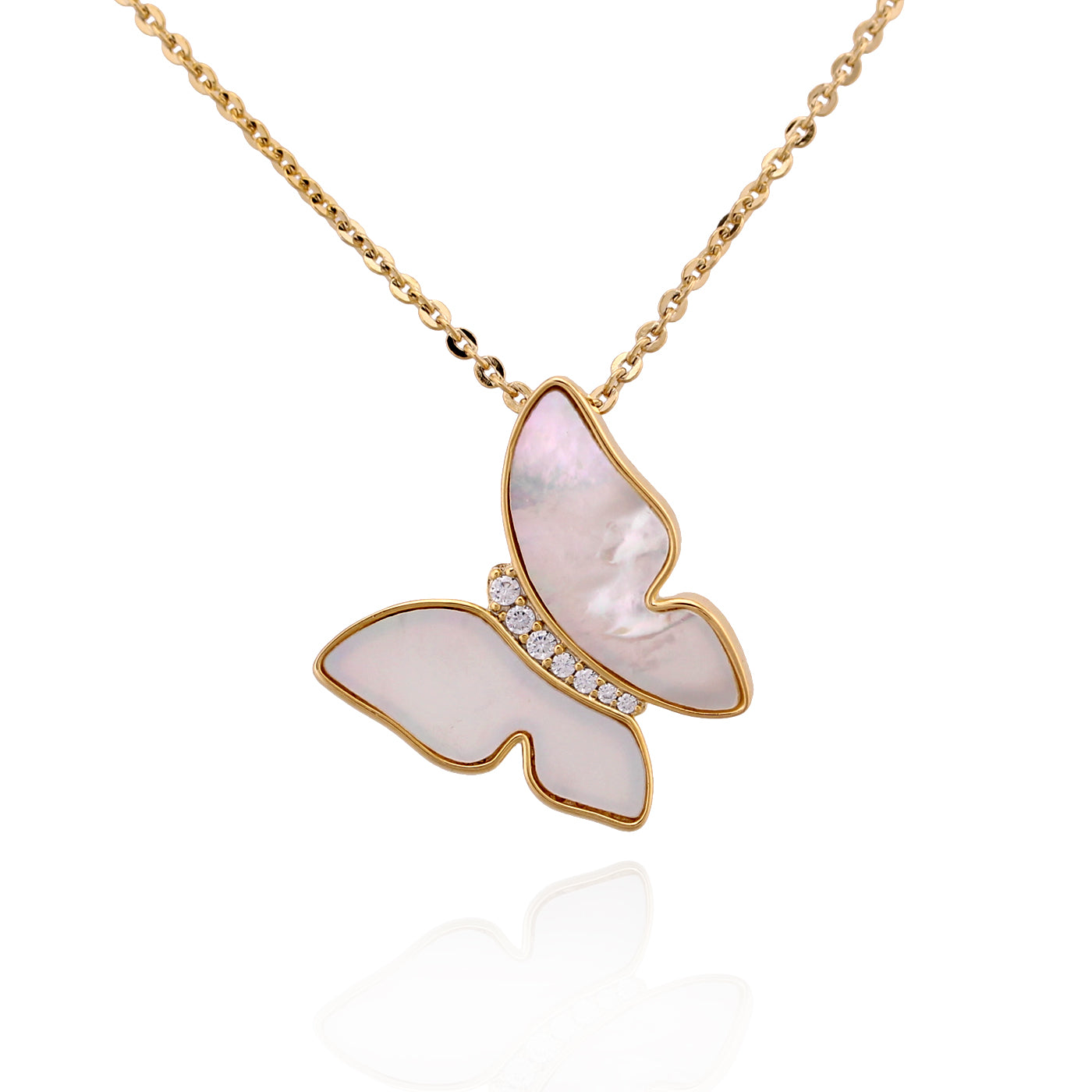 Cameo Mother-of-Pearl Butterfly Pendant - P4158
