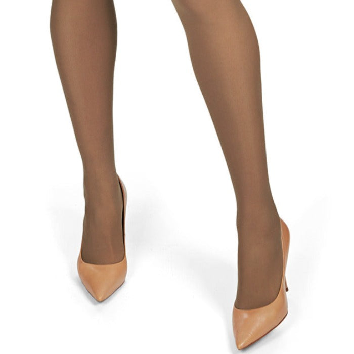 Light Support Opaque 30 Denier Pantyhose